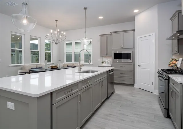 3rd image of 835 Sw 145Th Dr, Newberry, FL 32669 | MLS# GC525868