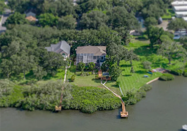 Photo 3 of Single family home for sale at 3484 Shore Dr, Safety Harbor, FL 34695 | MLS# TB8377480 | Listing updated on 2026-09-06