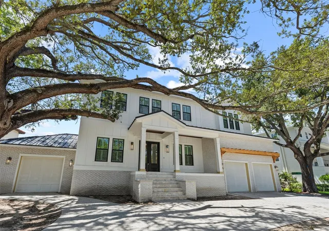 1st image of 690 Geneva Pl, Tampa, FL 33606 | MLS# TB8383425
