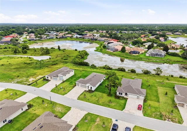 Photo 4 of Single family home for sale at 9210 Players Dr, Brooksville, FL 34613 | MLS# S5127195 | Listing updated on 2026-09-06