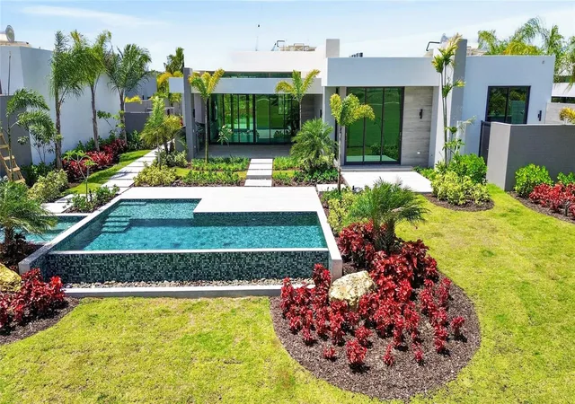 Photo 1 of Single family home for sale at The Isles #55 Lakefront Home, Dorado, PR 00646 | MLS# PR9113766 | Listing updated on 2026-08-17