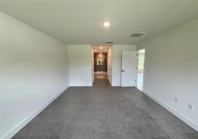Photo 4 of Single family home for sale at 5923 Giffen Ave, North Port, FL 34291 | MLS# A4659427 | Listing updated on 2026-08-19