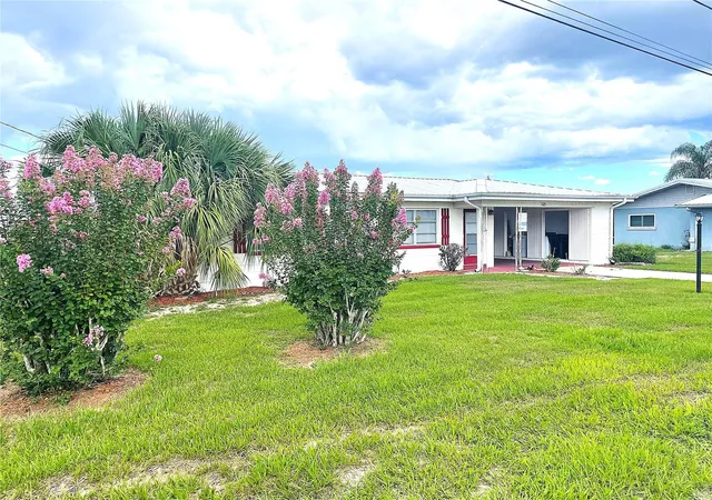 1st image of 105 Maxcy Ln, Frostproof, FL 33843 | MLS# K4903120