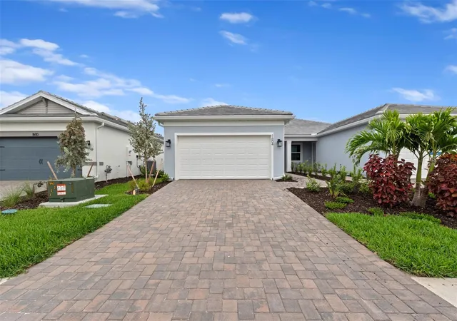 2nd image of 1604 Tavira Pl, Englewood, FL 34223 | MLS# TB8444688