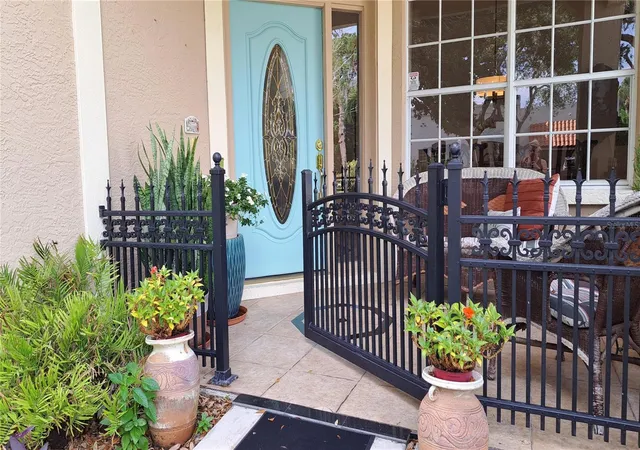 47th image of 2377 Burton Ln, Sarasota, FL 34239 | MLS# O6367915