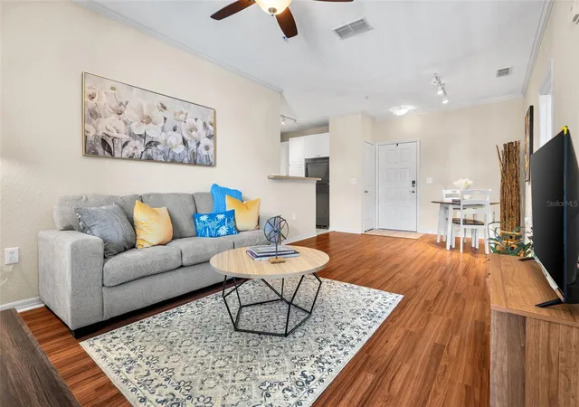 Photo 4 of Condo for sale at 4221 W Spruce St #1310, Tampa, FL 33607 | MLS# TB8464126 | Listing updated on 2026-08-17