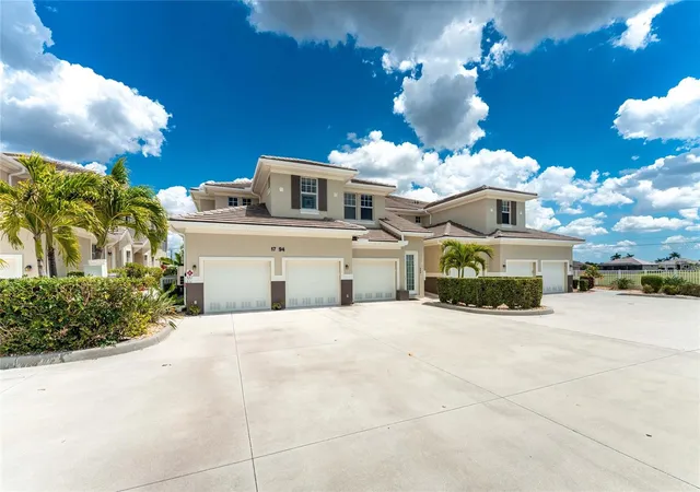 Listing Photo 4 - Condo for sale in building located at 17094 Acapulco Rd, PUNTA GORDA, FL 33955 - Unit #321