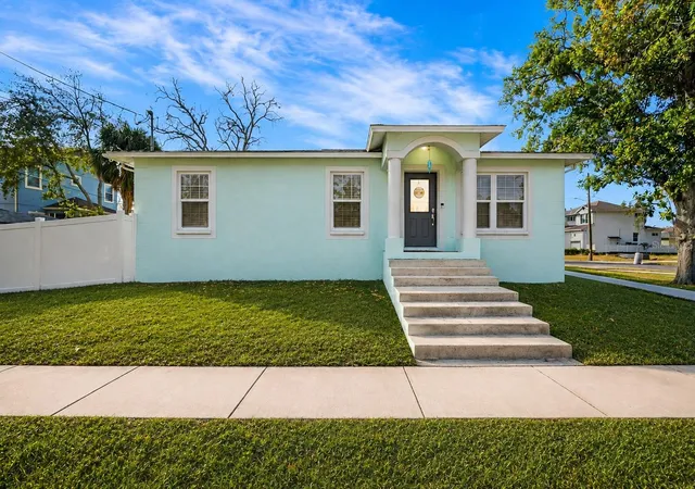 1st image of 5316 W Idaho St, Tampa, FL 33616 | MLS# TB8476674