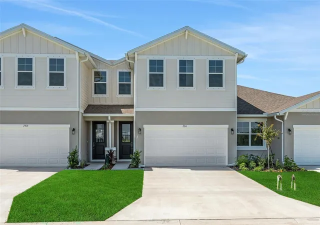 Photo 1 of Townhouse for sale at 7511 Sea Oak Ct, Parrish, FL 34219 | MLS# G5108446 | Listing updated on 2026-09-02