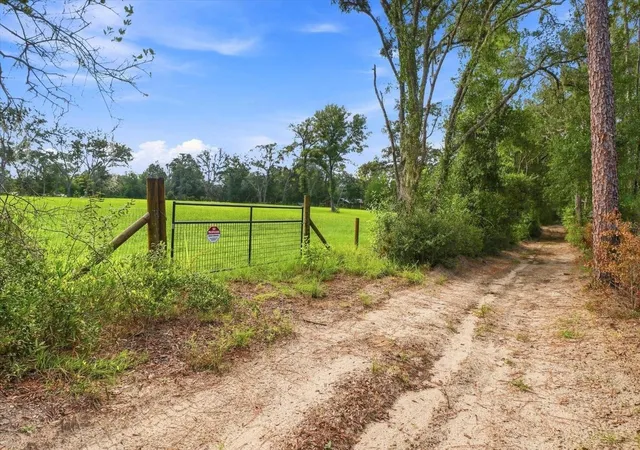 Photo 4 of Land for sale at 2720 E Fawn Ct, Inverness, FL 34452 | MLS# TB8478887 | Listing updated on 2026-08-17