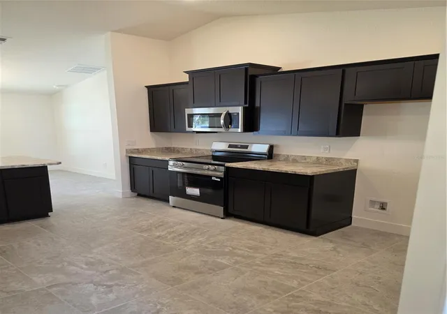 Photo 4 of Single family home for sale at 11025 Maybird Ave, Weeki Wachee, FL 34613 | MLS# OM719371 | Listing updated on 2026-08-19