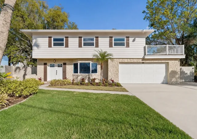 1st image of 8402 Boxwood Dr, Tampa, FL 33615 | MLS# TB8479290