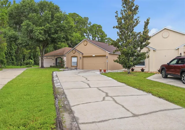 2nd image of 138 Placid Woods Ct, Sanford, FL 32773 | MLS# O6386561