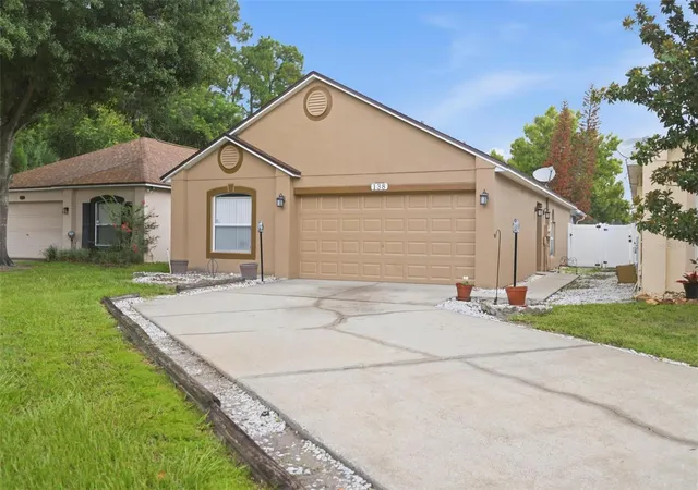 3rd image of 138 Placid Woods Ct, Sanford, FL 32773 | MLS# O6386561