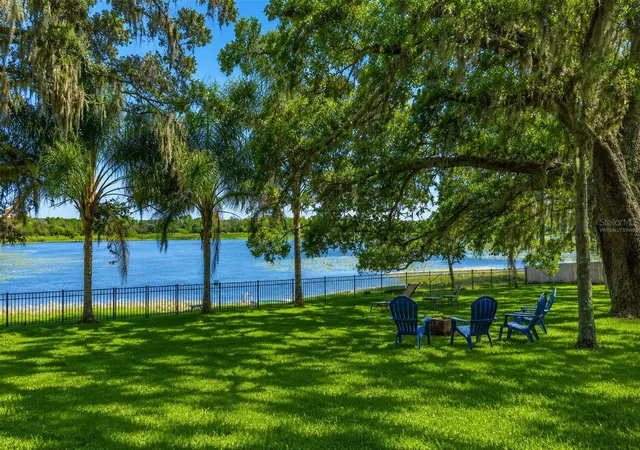 Photo 3 of Single family home for sale at 1217 Edgewood Ranch Rd, Orlando, FL 32835 | MLS# O6389292 | Listing updated on 2026-08-23