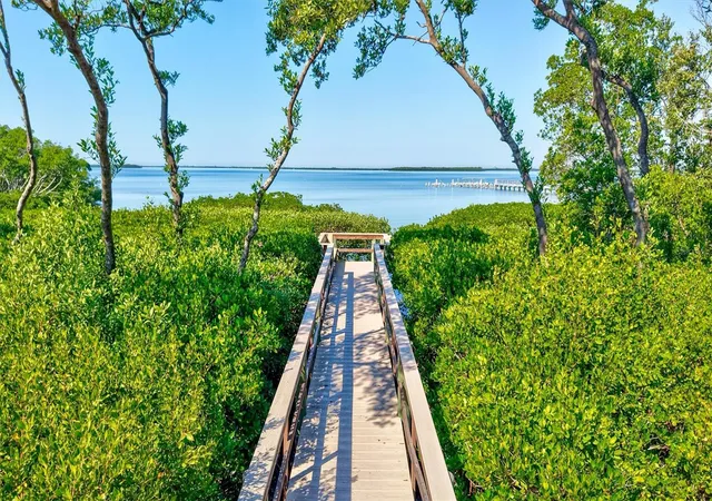 2nd image of 2925 Terra Ceia Bay Blvd, PALMETTO, FL 34221