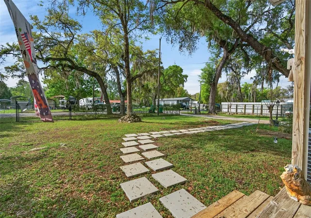5th image of 5572 S Marlin Pt, Floral City, FL 34436 | MLS# OM721089