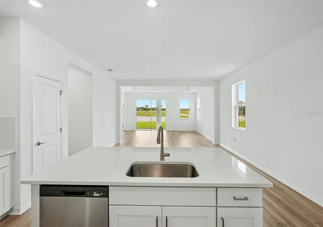 Photo 4 of Sale Pending at 13814 Bertrand Ave, Palmetto, FL 34221 | MLS# R4910970 | Listing updated on 2026-10-08