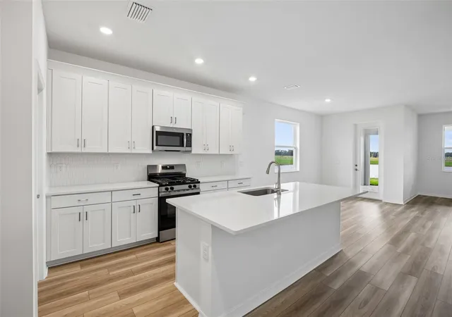 4th image of 8720 Canard Cvs, Palmetto, FL 34221 | MLS# R4910973