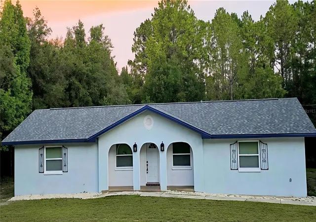 1st image of 700 E Stratford Rd, Lecanto, FL 34461 | MLS# TB8493649