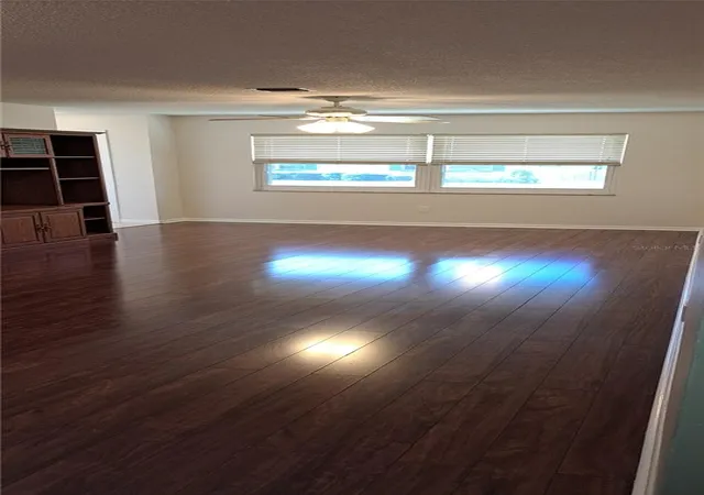 4th image of 6770 Riviera N, Pinellas Park, FL 33781 | MLS# O6396069