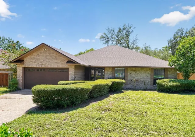 Photo 1 of Single family home for sale at 3080 Marrano Dr, Orange Park, FL 32073 | MLS# TB8497083 | Listing updated on 2026-09-01
