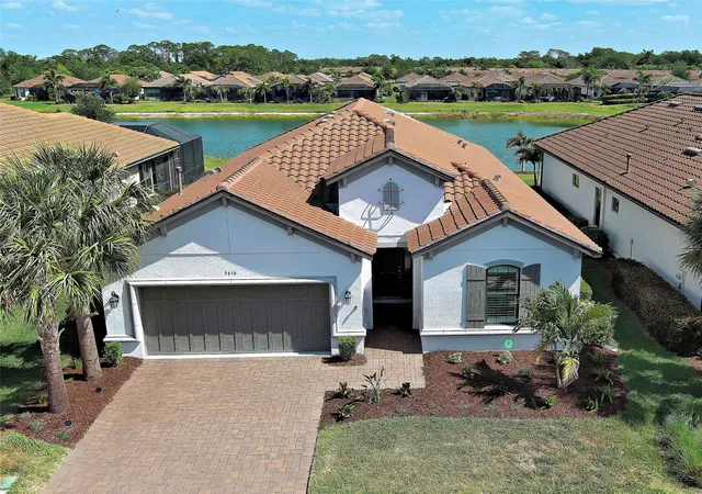 Photo 1 of Single family home for sale at 5616 Scarlotti St, Nokomis, FL 34275 | MLS# N6143917 | Listing updated on 2026-09-04