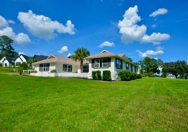 2nd image of 5391 Nw 76th Court, Ocala, FL 34482 | MLS# OM722896