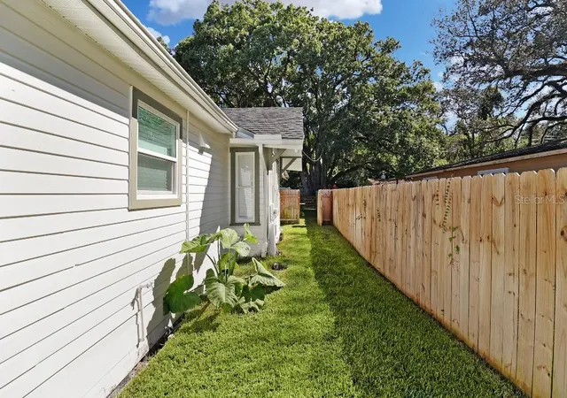 Photo 15 of Single family home for sale at 9310 N 18th Street, Tampa, FL 33612 | MLS# TB8498679 | Listing updated on 2026-08-30