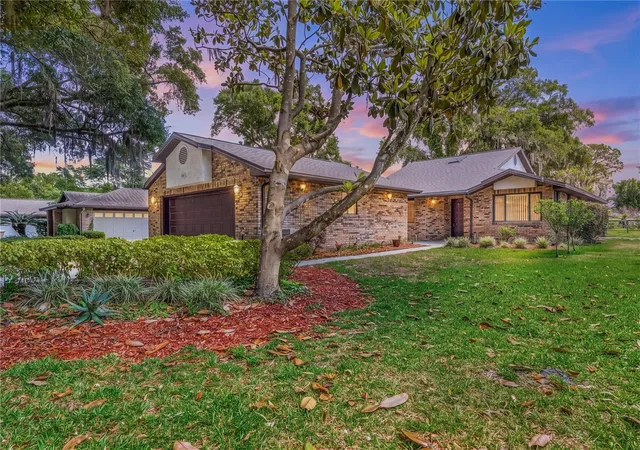 2nd image of 109 Waterwood Dr, Yalaha, FL 34797 | MLS# G5111380