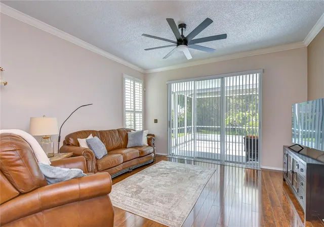 Photo 4 of House for sale at 9815 Gingerwood Dr, Tampa, FL 33626 | MLS# TB8504239 | Listing updated on 2026-08-29
