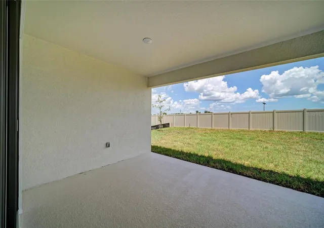 34th image of 9806 Leaf Green Ln, Zephyrhills, FL 33541 | MLS# TB8504656