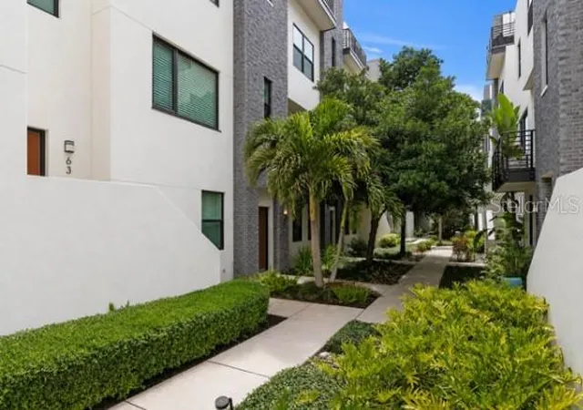 Townhouse for sale at 2511 N Grady Ave #63, TAMPA, FL 33607 | MLS# TB8504845