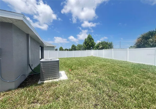 Photo 3 of Single family home for sale at 9443 Highland Hills Dr St, Hudson, FL 34667 | MLS# TB8505277 | Listing updated on 2026-10-03