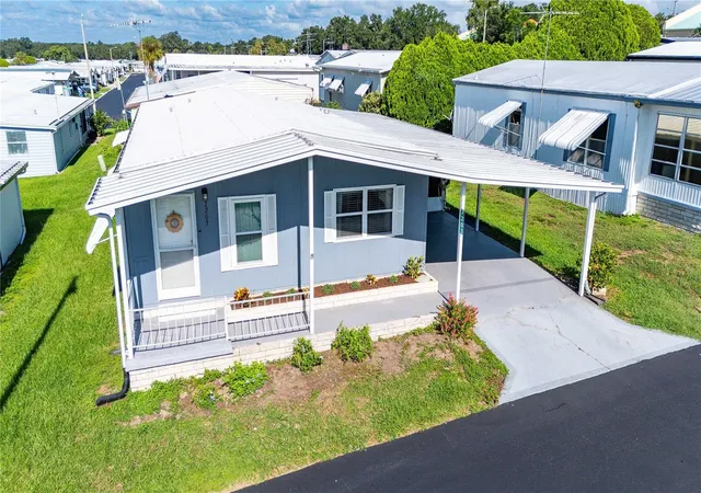 4th image of 7203 El Meyers St, Zephyrhills, FL 33541 | MLS# TB8505916