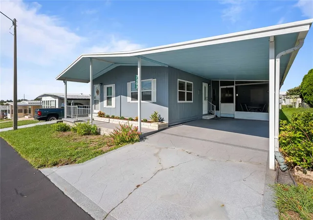 5th image of 7203 El Meyers St, Zephyrhills, FL 33541 | MLS# TB8505916