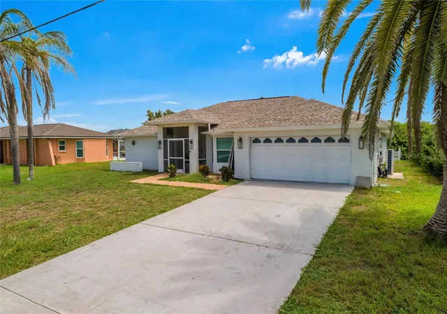 Photo 1 of Single family home for sale at 257 Bunker Rd, Rotonda West, FL 33947 | MLS# TB8507227 | Listing updated on 2026-08-31