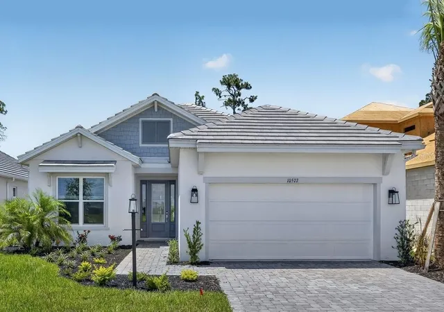 Photo 1 of Sale Pending at 10577 Eclipse St, Sarasota, FL 34241 | MLS# A4693195 | Listing updated on 2026-08-16