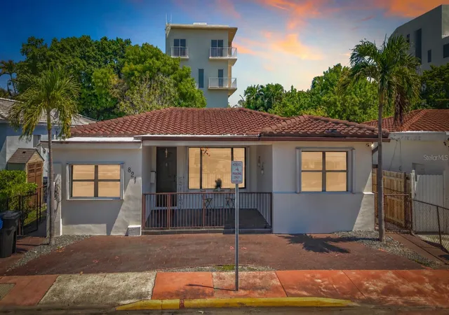 1st image of 821 83rd St, Miami Beach, FL 33141 | MLS# O6408077