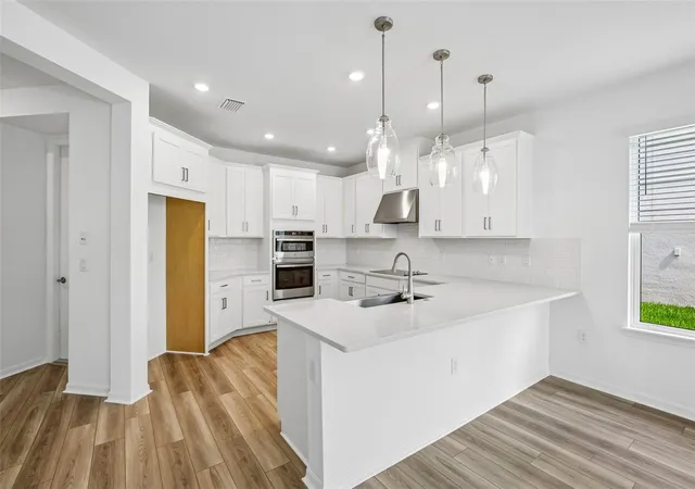 2nd image of 7012 Foxboro Wy, Nokomis, FL 34275 | MLS# A4694212