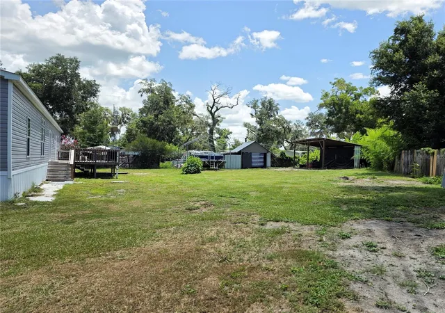 23rd image of 10617 Skewlee Gardens Dr, Thonotosassa, FL 33592 | MLS# TB8512285