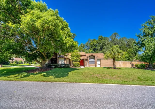 1st image of 935 Pine Shadow Dr, Apopka, FL 32712 | MLS# O6410943