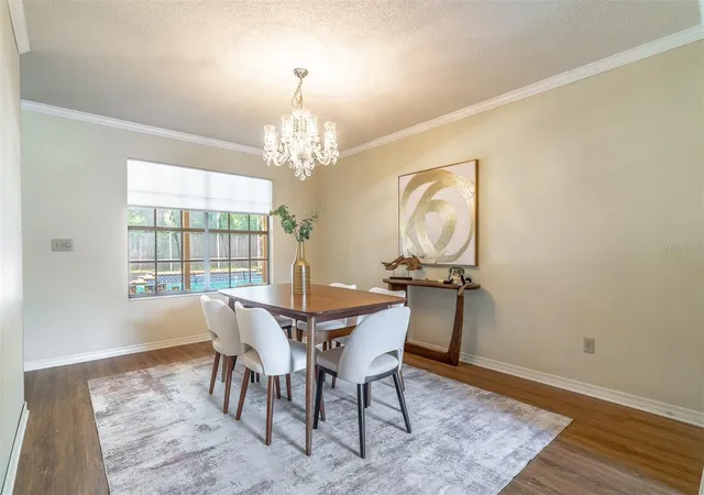 4th image of 935 Pine Shadow Dr, Apopka, FL 32712 | MLS# O6410943
