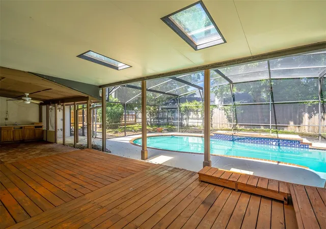 5th image of 935 Pine Shadow Dr, Apopka, FL 32712 | MLS# O6410943