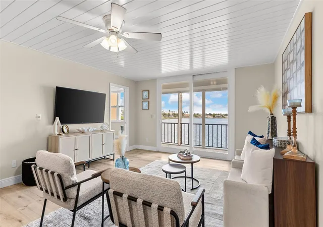 Photo 4 of Condo for sale at 7920 Sun Is Dr S #202, South Pasadena, FL 33707 | MLS# TB8512906 | Listing updated on 2026-10-06