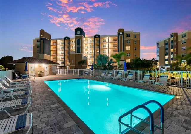 4th image of 960 Starkey Rd #9205, Largo, FL 33771 | MLS# TB8513576