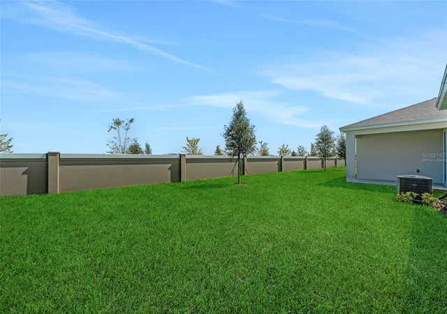 Photo 4 of Single family home for sale at 8120 Sunny Point Trl, Parrish, FL 34219 | MLS# G5113123 | Listing updated on 2026-10-15