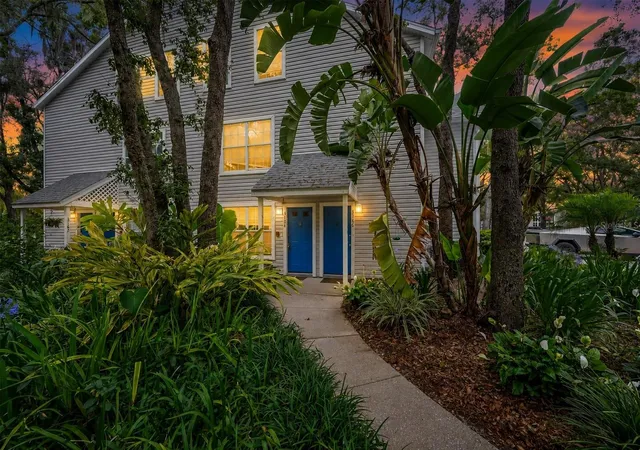 Condo for sale at 3164 Valley Oaks Dr #3164, TAMPA, FL 33618 | MLS# TB8515005