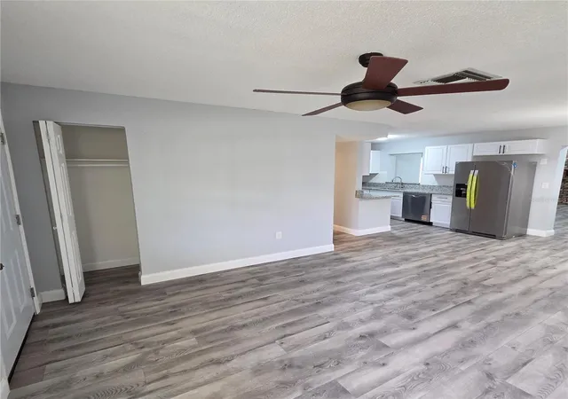 Photo 4 of Single family home for sale at 810 Swiss Ln, Orlando, FL 32808 | MLS# O6413330 | Listing updated on 2026-10-26