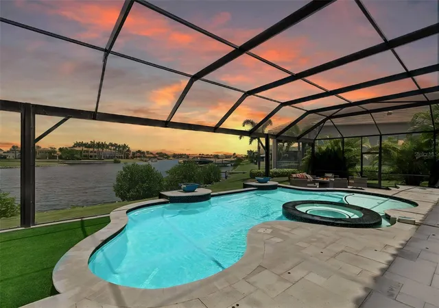 Photo 2 of Mansion for sale at 823 Manns Harbor Dr, Apollo Beach, FL 33572 | MLS# TB8515336 | Listing updated on 2026-09-03